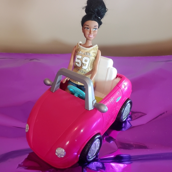 5-piece One Seater Car with 1x Fully Dressed Barbie - Picture 6 of 6
